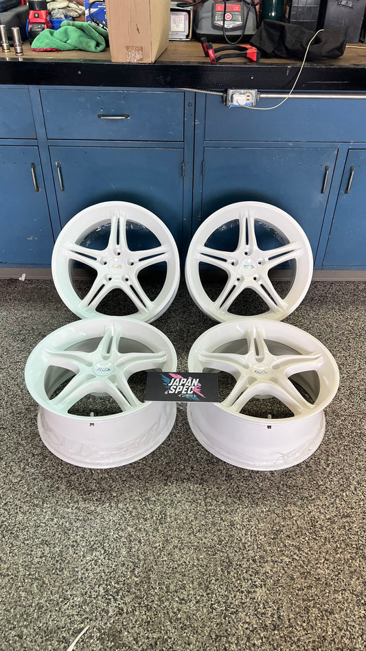 Yokohama AVS Model VS5 18''