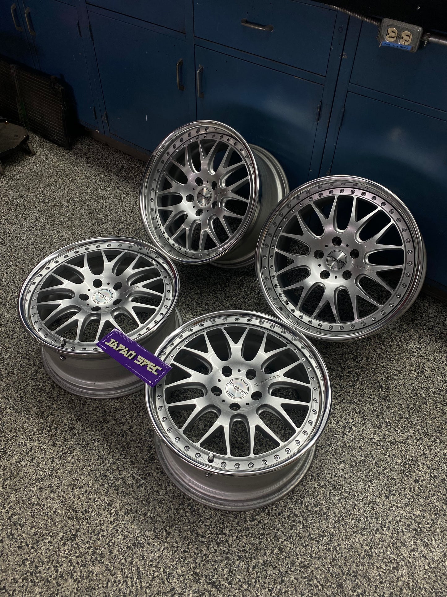 K-Break Hybreed Cross Nine 18''