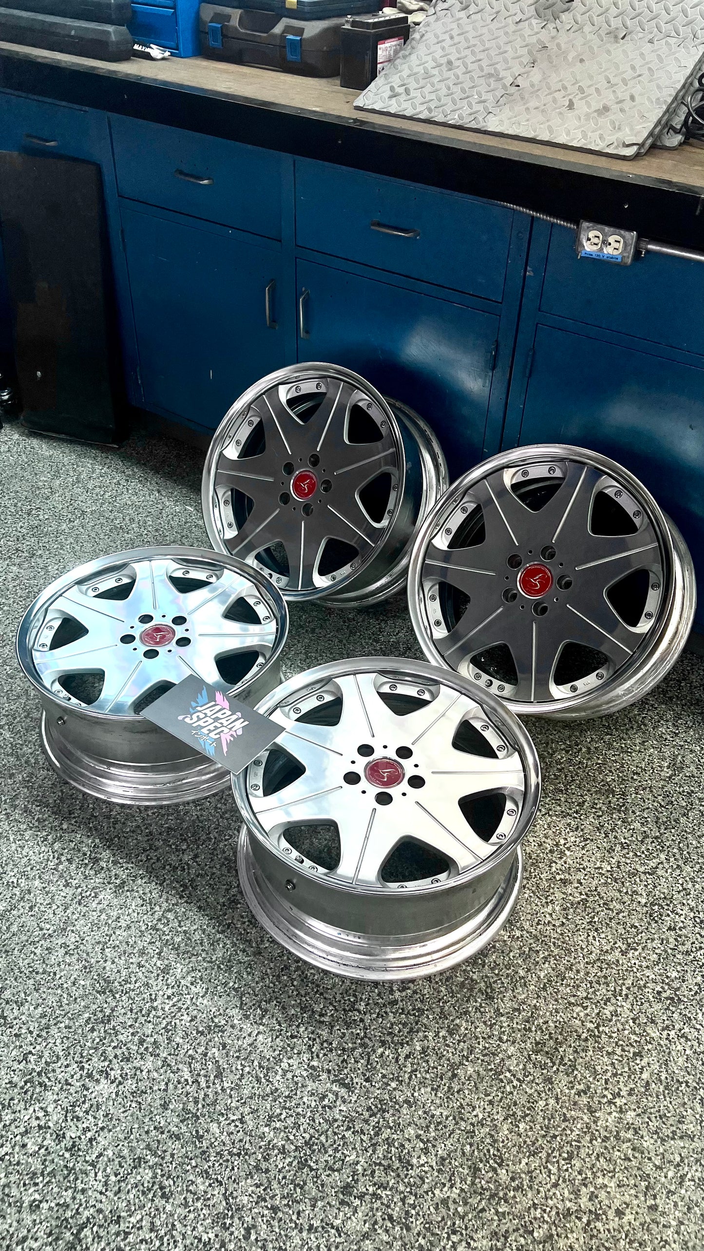 Locksmice Gerade 19'' 