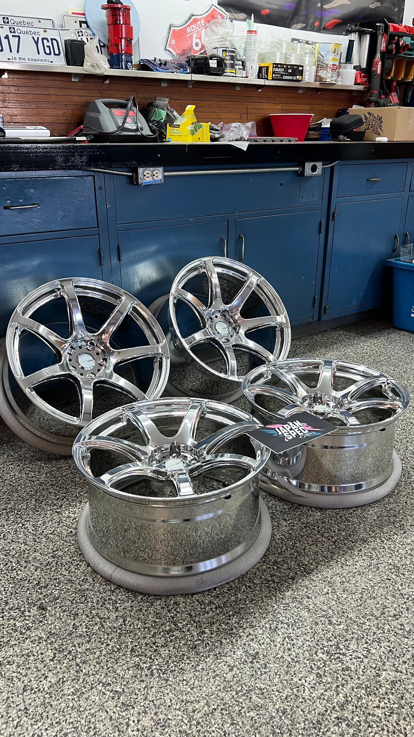 Work Emotion T7R 19''