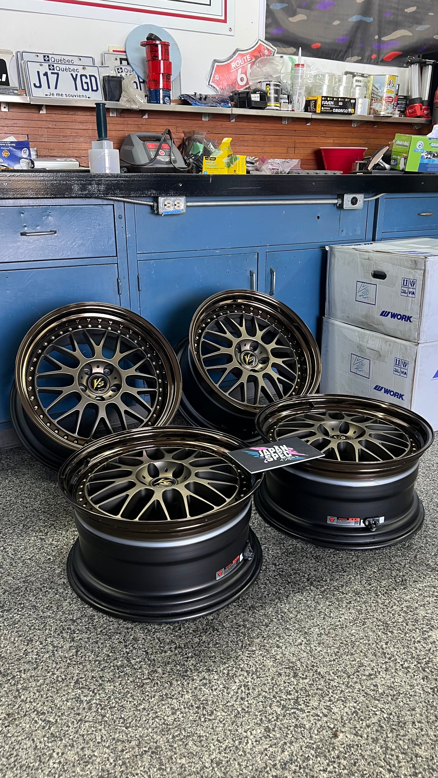 Work VS-XX 19''