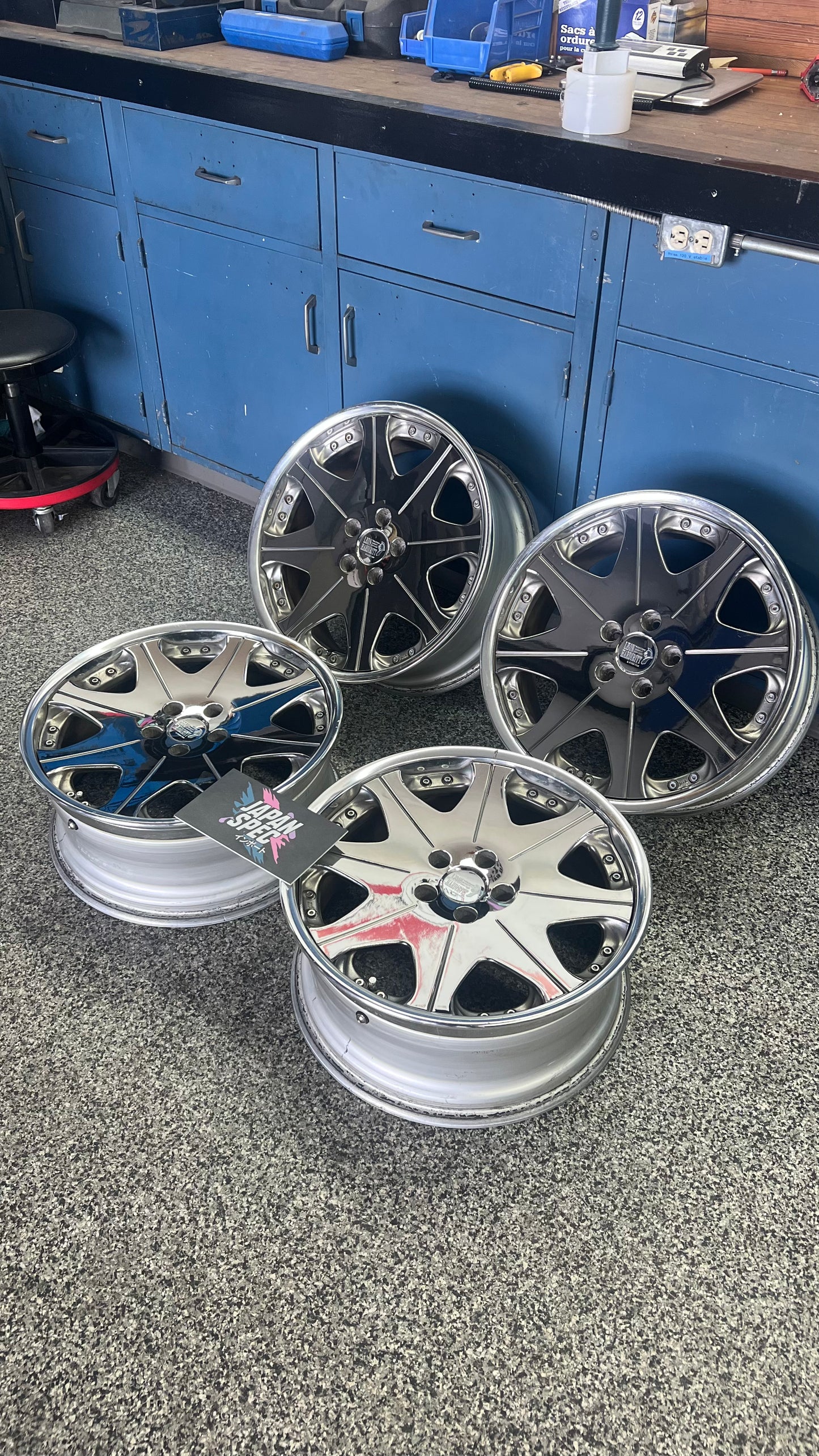 Superstar Leon Hardiritt Waffe 19''
