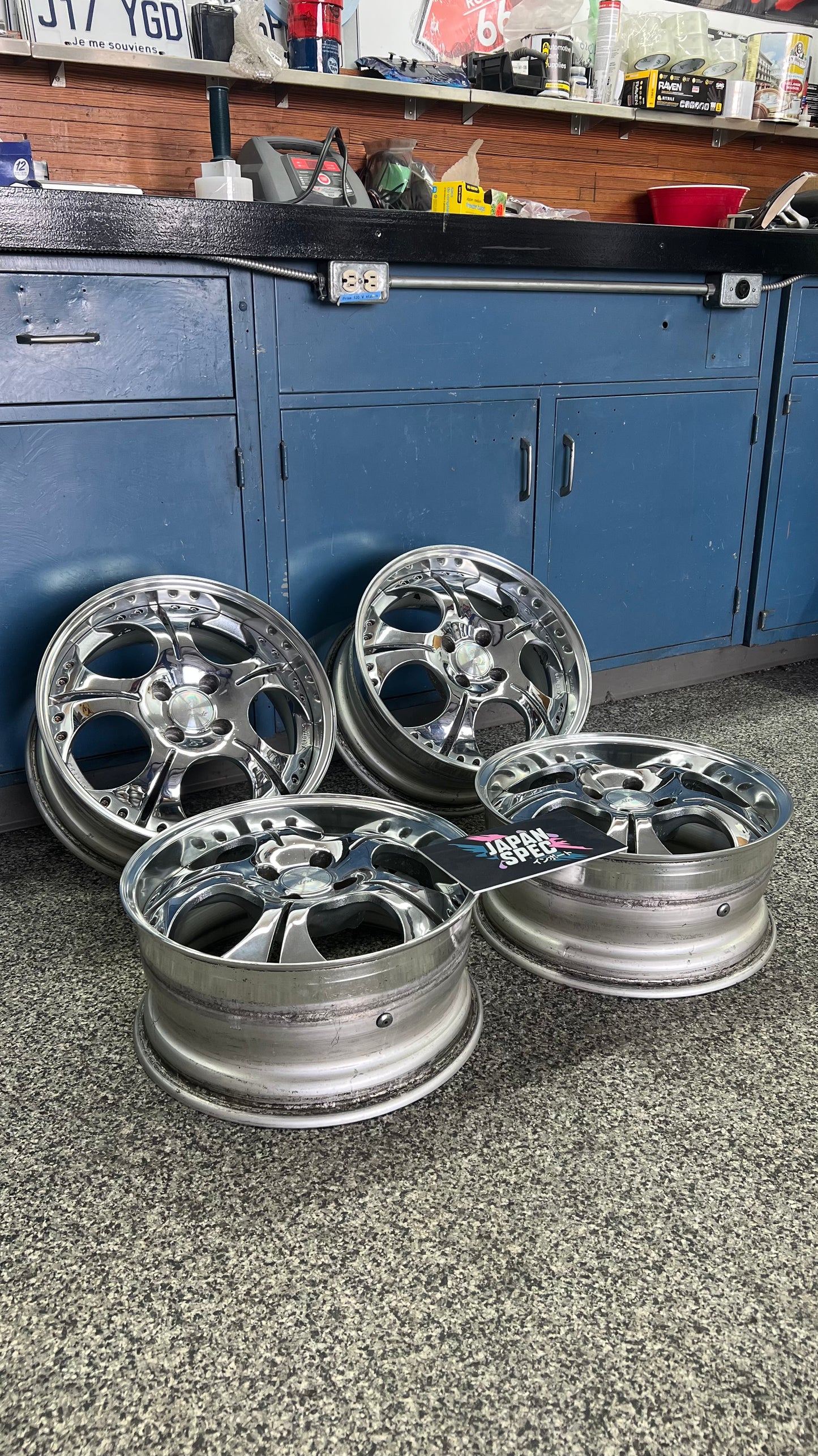 Riverside Altstadt Previo 16''
