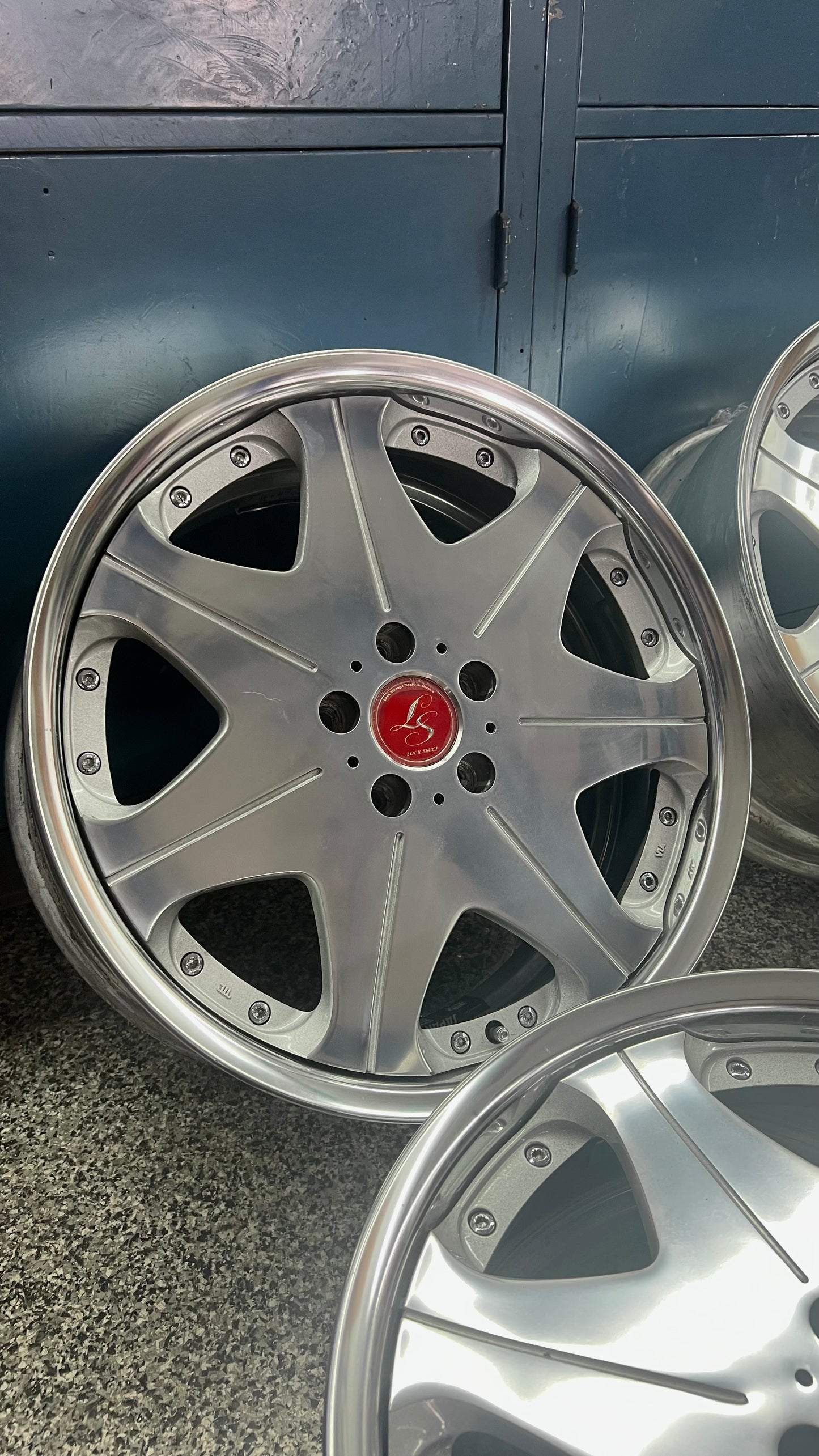 Locksmice Gerade 19'' 
