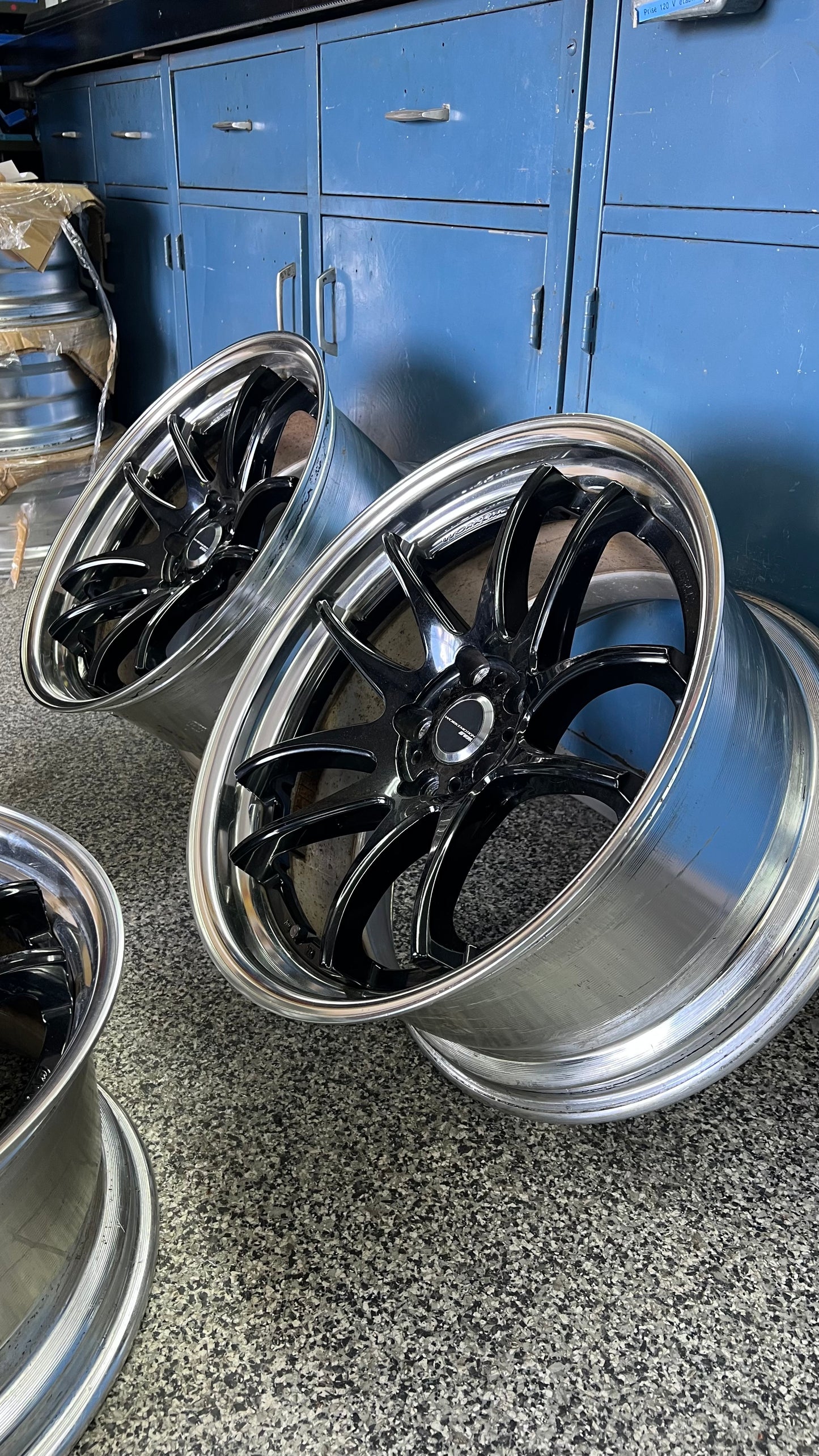 Work Emotion CR 2P 19'' 
