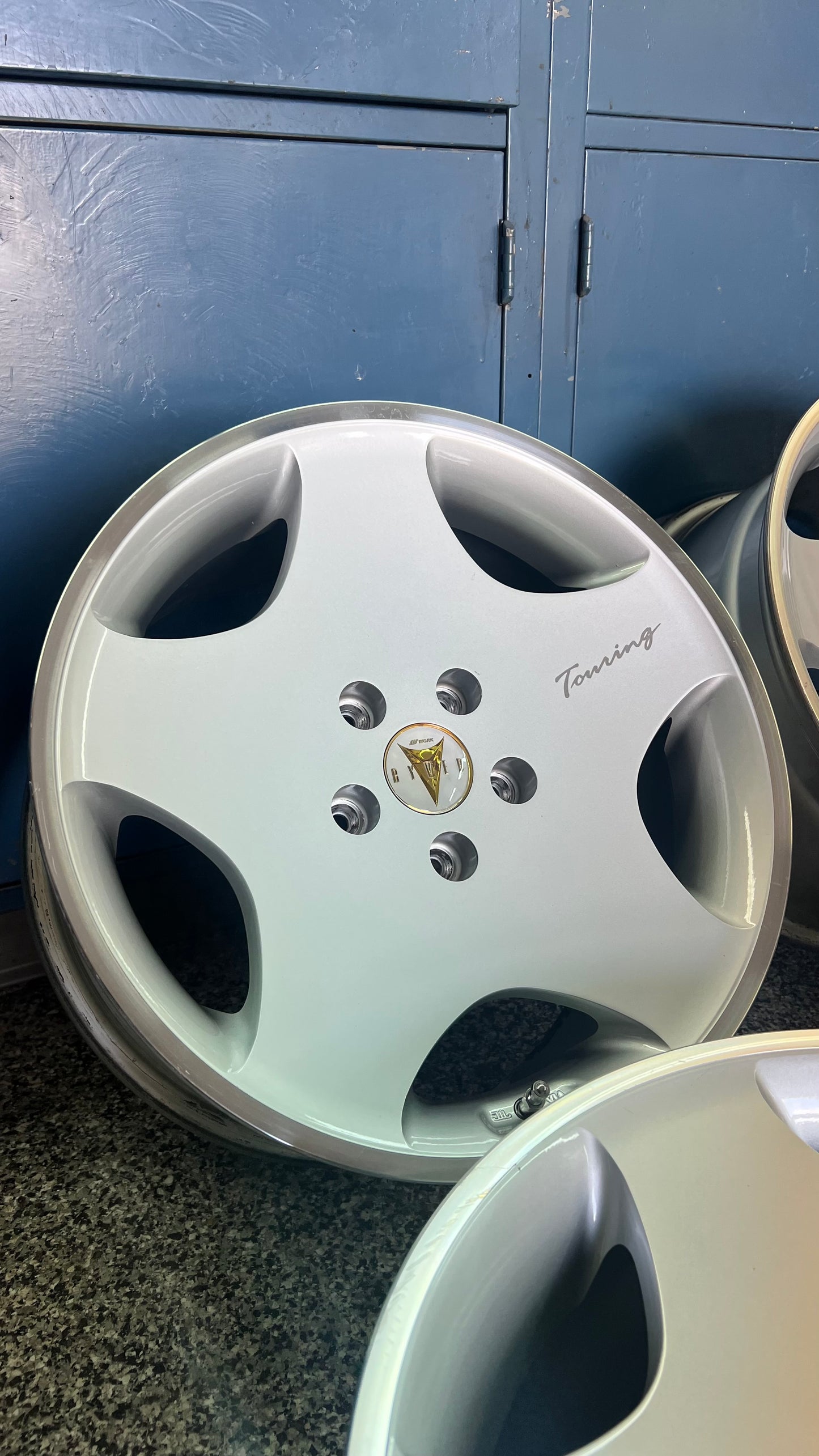 Work Ryver Touring 17''